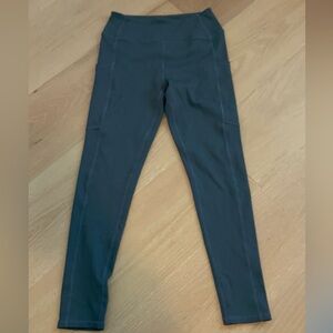 Zella Girl Gray Leggings Sleek Stretchy Design